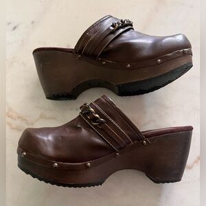 Bongo Y2K Style Mules Womens Size 10 M (fit more like 8.5) Clogs Brown Leather